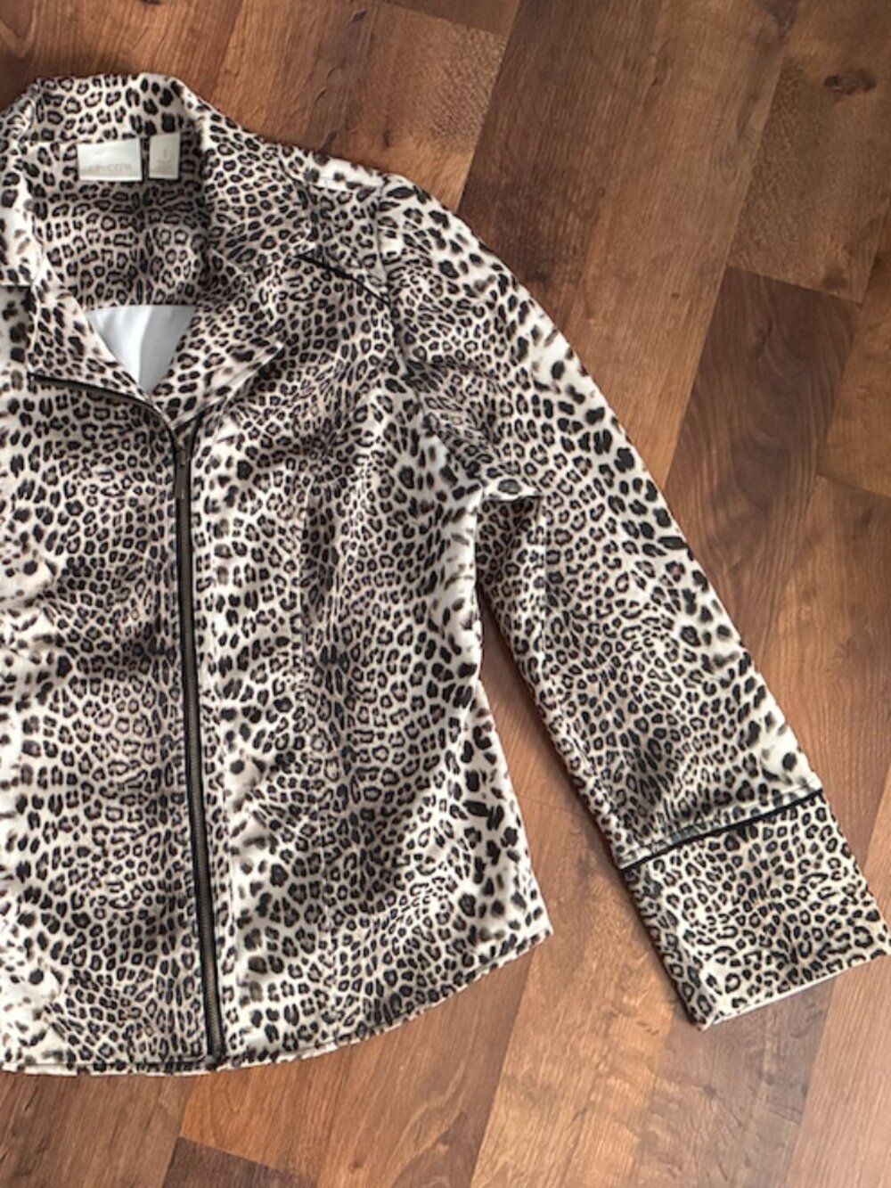 Chico's Animal Jacket - Picture 3 of 13